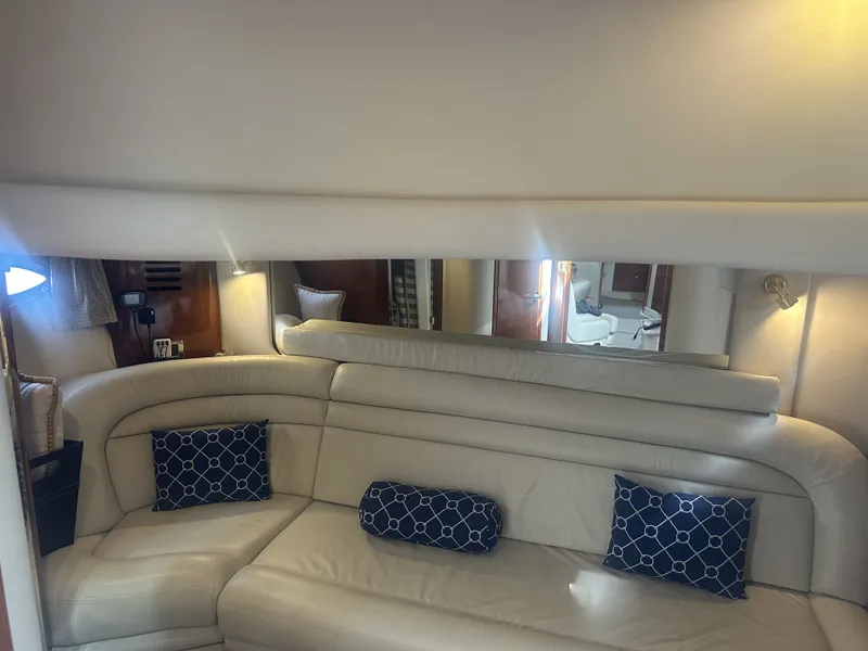 Slide: The Image of Sea Ray Sundancer 460 2003 - 29