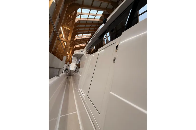 Slide: The Image of Yamaha four-stroke outboard motor on 2000 Northern Pacific Motor Yacht. - 68