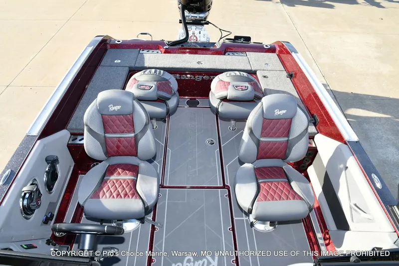 Slide: The Image of Ranger 621FS Pro w/400HP Mercury Verado V-10 2026 - 59