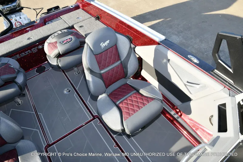 Slide: The Image of Ranger 621FS Pro w/400HP Mercury Verado V-10 2026 - 61