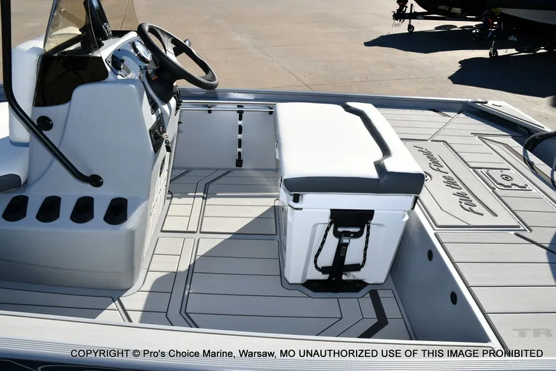 Slide: The Image of Tracker CLASSIC CC 2026 - 10