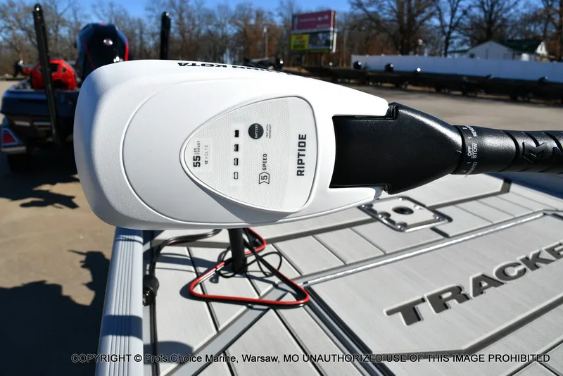 Slide: The Image of Tracker CLASSIC CC 2026 - 24