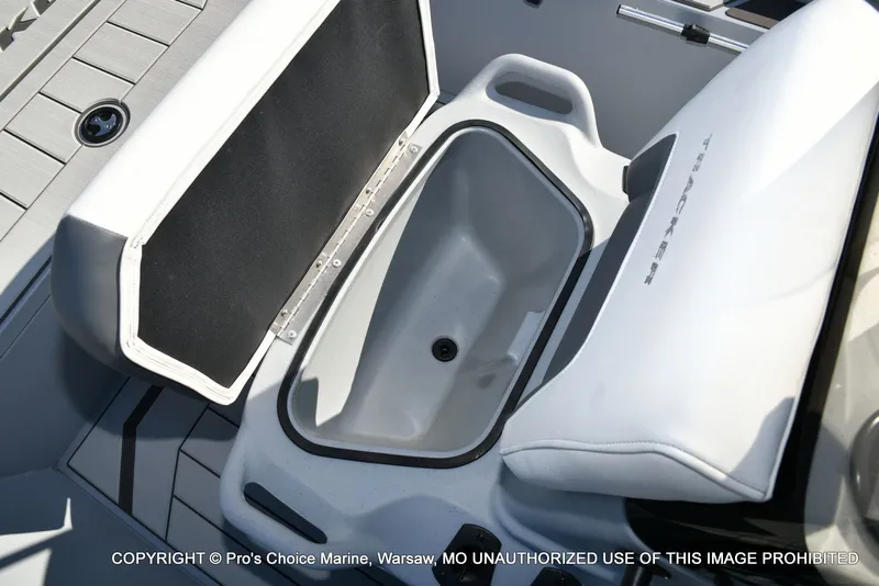 Slide: The Image of Tracker CLASSIC CC 2026 - 57