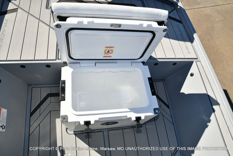 Slide: The Image of Tracker CLASSIC CC 2026 - 64