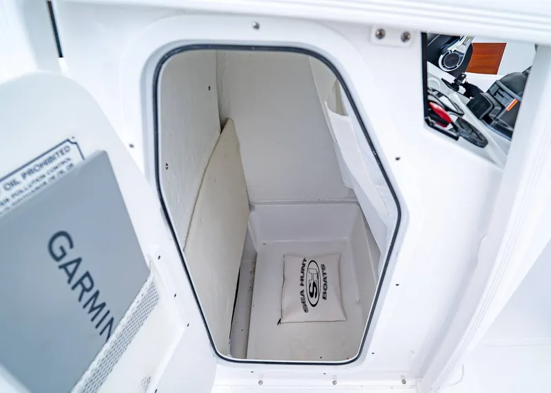 Slide: The Image of Sea Hunt BX 22 BR 2026 - 15