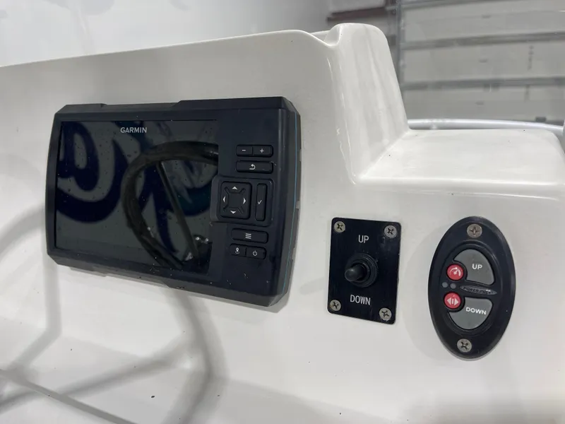 Slide: The Image of Shallow Master 18 SPORT 2022 - 15