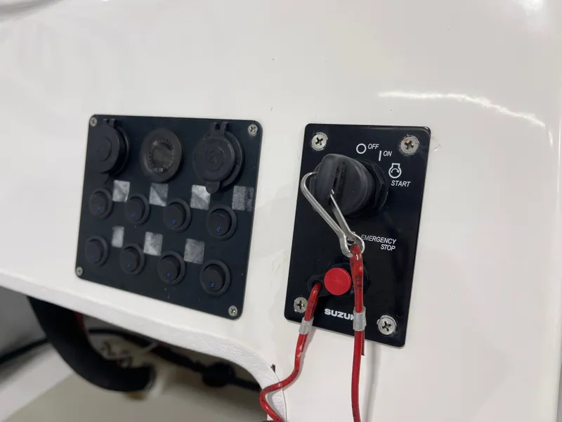 Slide: The Image of Shallow Master 18 SPORT 2022 - 17