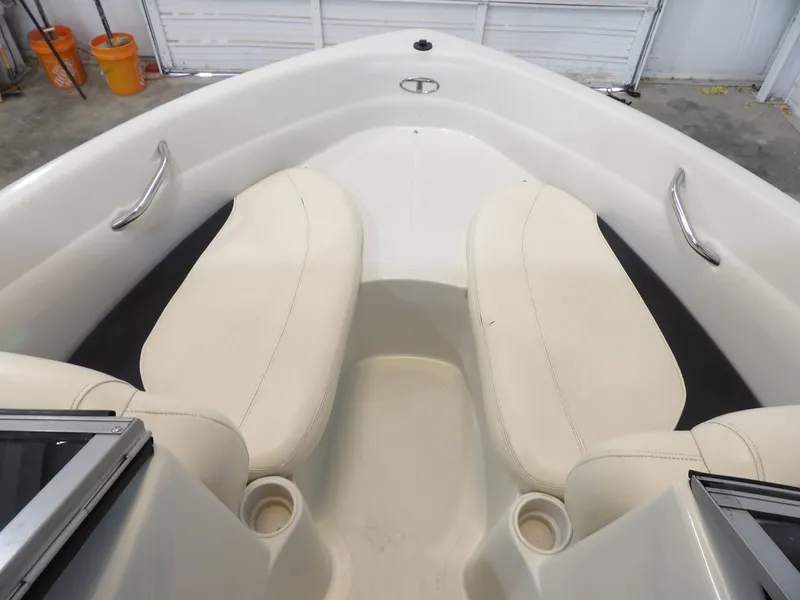 Slide: The Image of Tahoe Q5i 2013 - 11