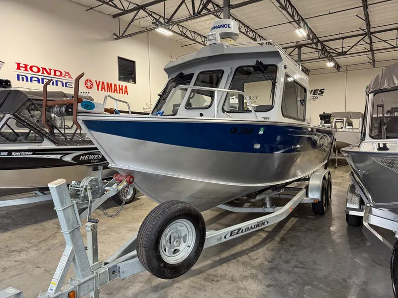 Slide: The Image of Hewescraft 240 Alaskan 2016 - 5