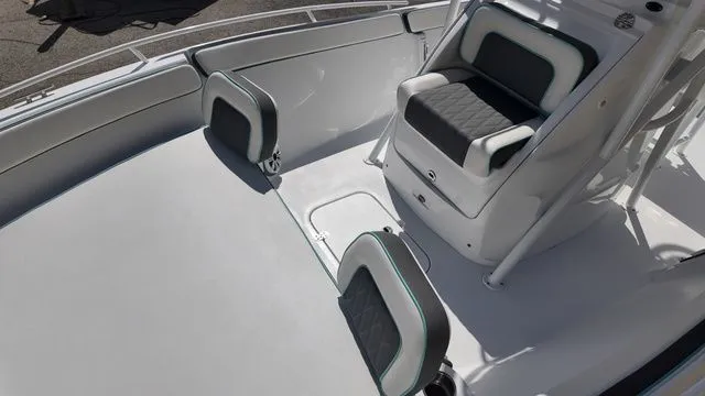 Slide: The Image of ALK 2 Powerboats 23CRX 2026 - 10