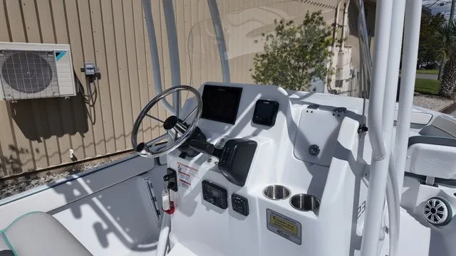 Slide: The Image of ALK 2 Powerboats 23CRX 2026 - 17