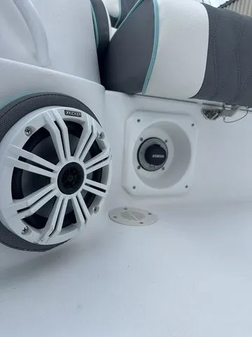 Slide: The Image of ALK 2 Powerboats 23CRX 2026 - 31