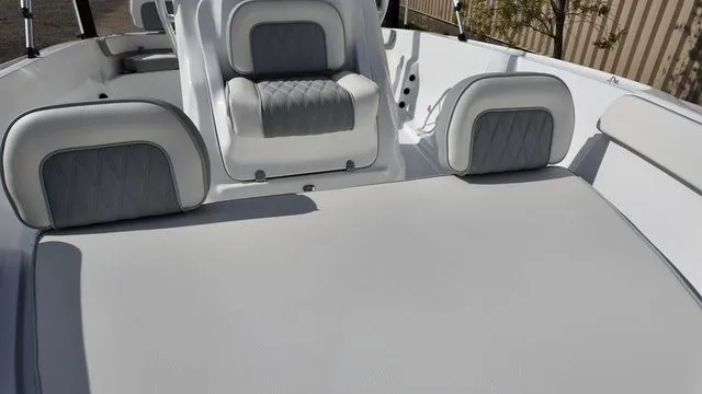 Slide: The Image of ALK 2 Powerboats 18CRS 2026 - 14