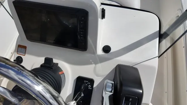 Slide: The Image of Spyder FX17 Flicker 2026 - 22