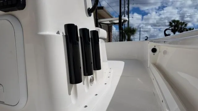 Slide: The Image of Spyder FX17 Flicker 2026 - 24