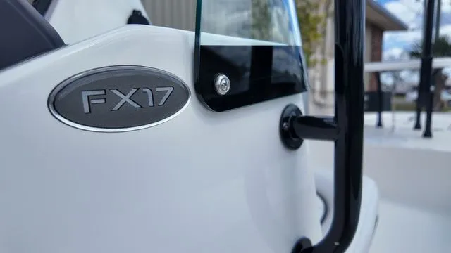 Slide: The Image of Spyder FX17 Flicker 2026 - 36