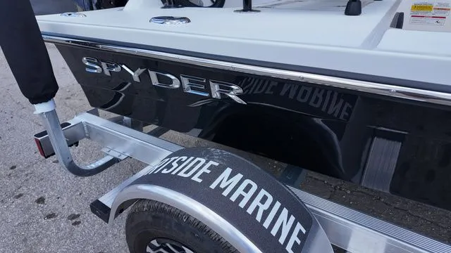 Slide: The Image of Spyder FX17 Flicker 2026 - 41