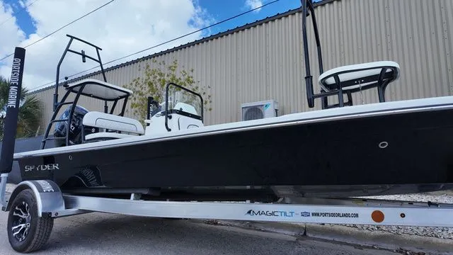 Slide: The Image of Spyder FX17 Flicker 2026 - 42