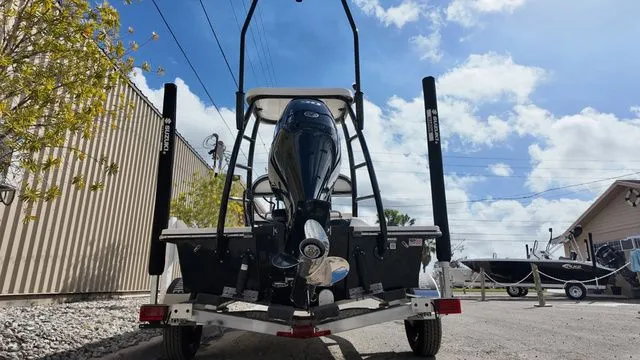 Slide: The Image of Spyder FX17 Flicker 2026 - 7