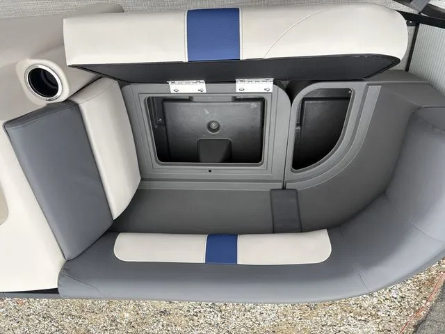 Slide: The Image of Princecraft JAZZ 14 2RS/TRAILER 2026 - 6