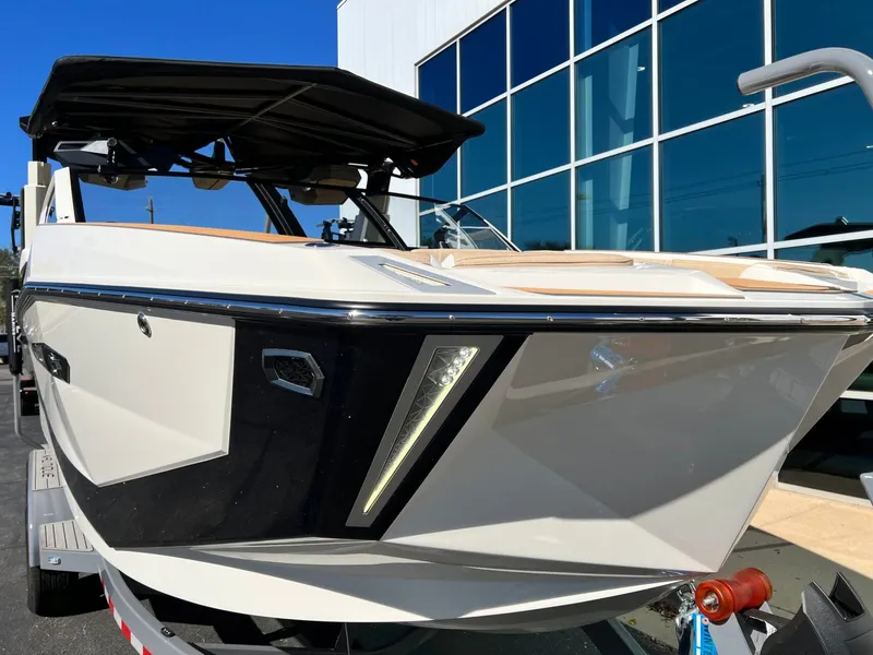 Slide: The Image of Nautique Super Air Nautique G25 Paragon 2026 - 13