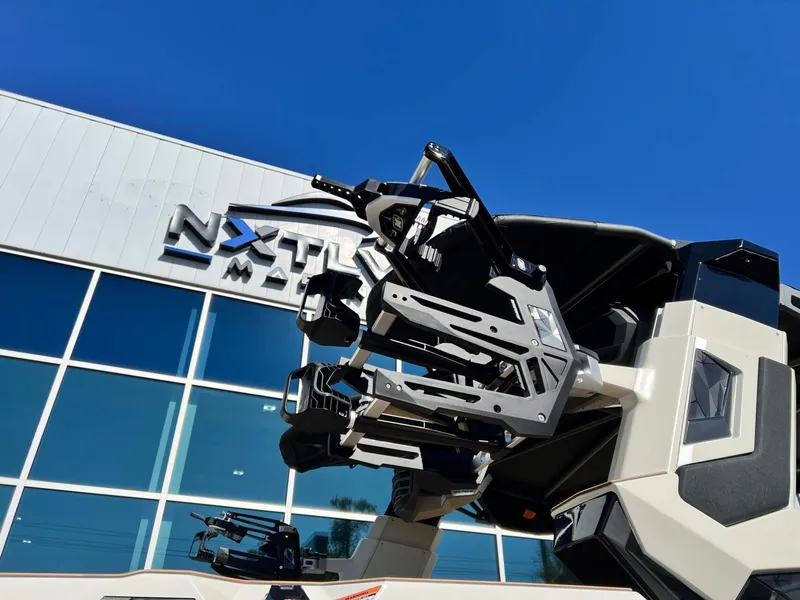 Slide: The Image of Nautique Super Air Nautique G25 Paragon 2026 - 15