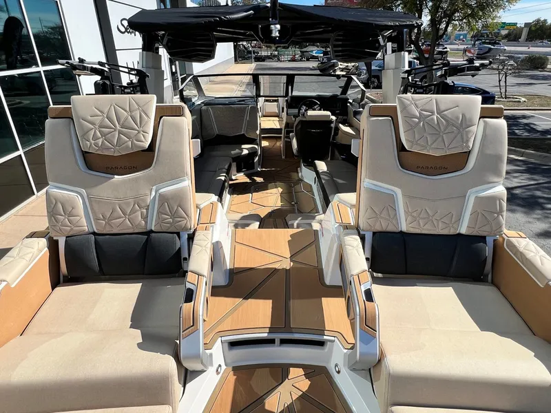 Slide: The Image of Nautique Super Air Nautique G25 Paragon 2026 - 18