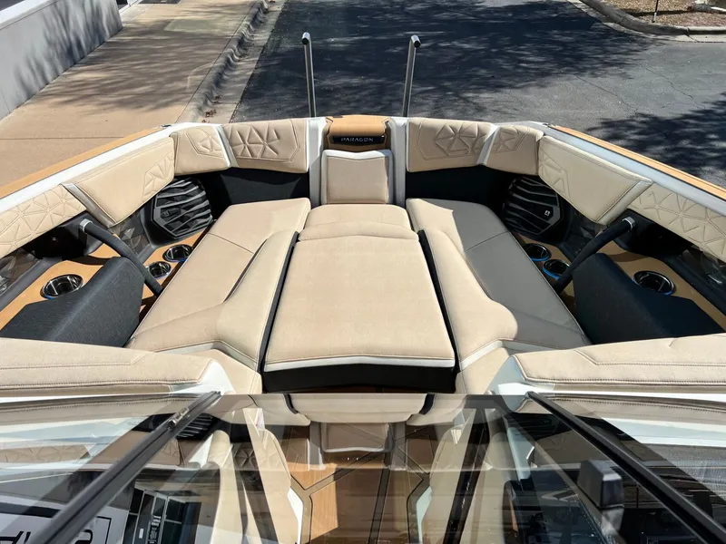 Slide: The Image of Nautique Super Air Nautique G25 Paragon 2026 - 52