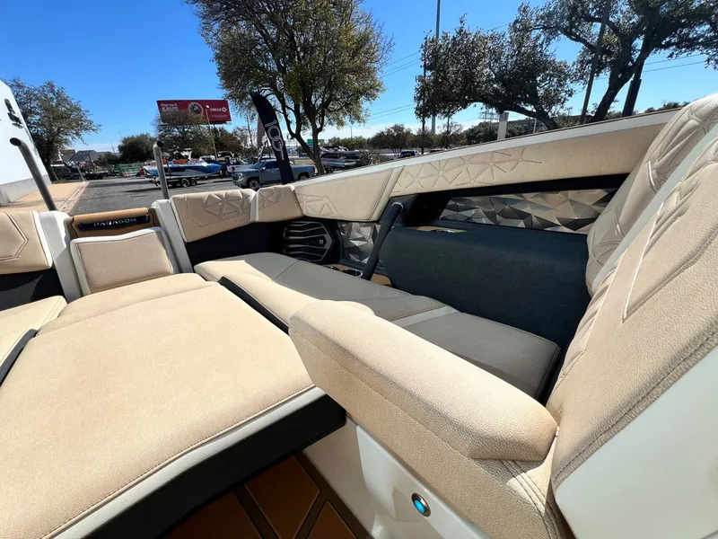 Slide: The Image of Nautique Super Air Nautique G25 Paragon 2026 - 54