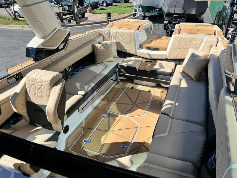 Slide: The Image of Nautique Super Air Nautique G25 Paragon 2026 - 55