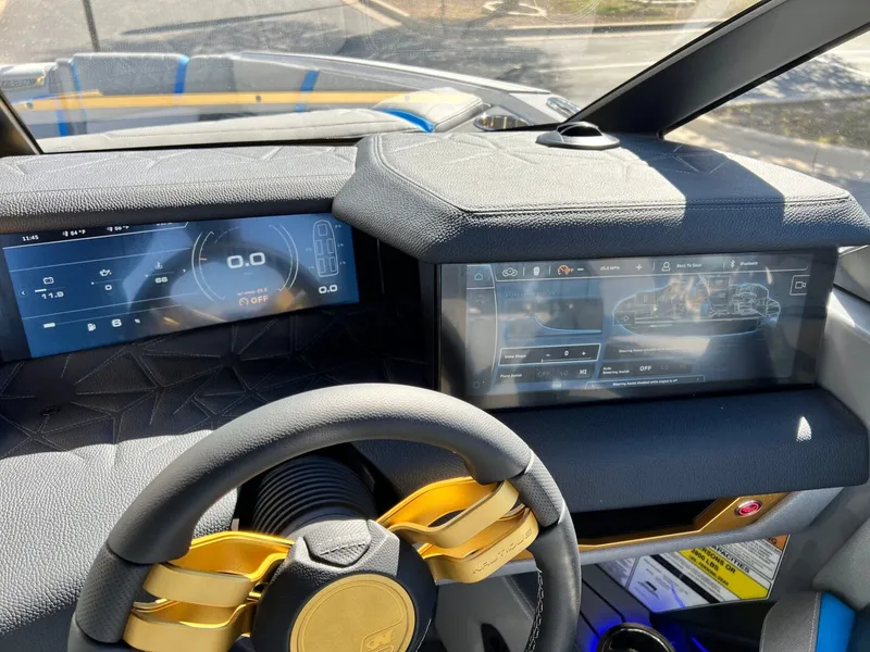 Slide: The Image of Nautique Super Air Nautique G25 Paragon 2026 - 36