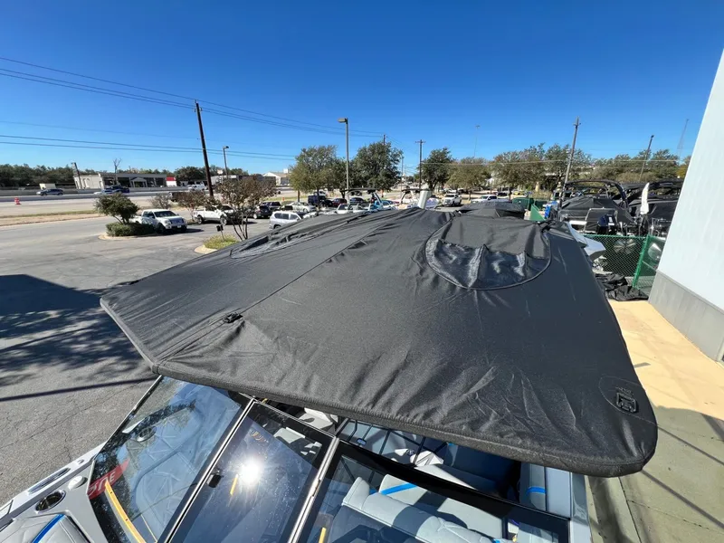 Slide: The Image of Nautique Super Air Nautique G25 Paragon 2026 - 64