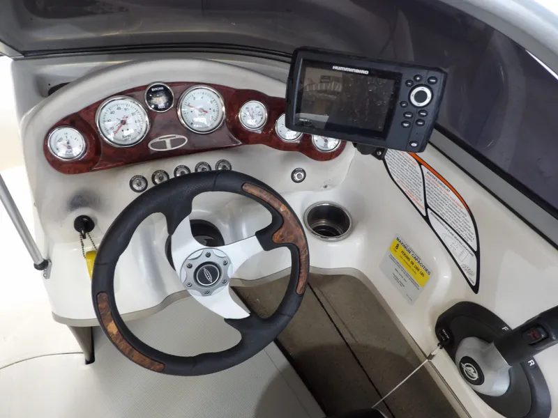 Slide: The Image of Tahoe Q5i 2013 - 15