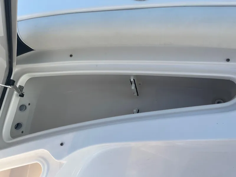 Slide: The Image of Tidewater 2500 Carolina Bay 2023 - 16