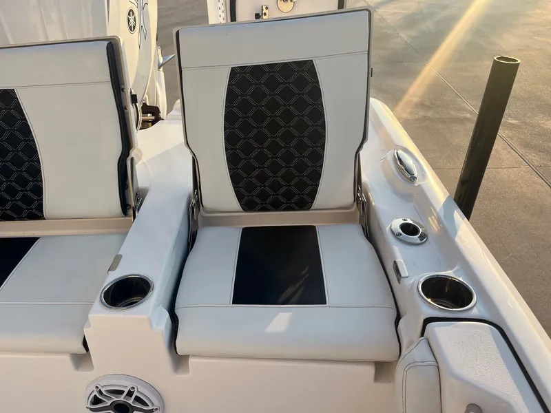 Slide: The Image of Tidewater 2500 Carolina Bay 2023 - 26