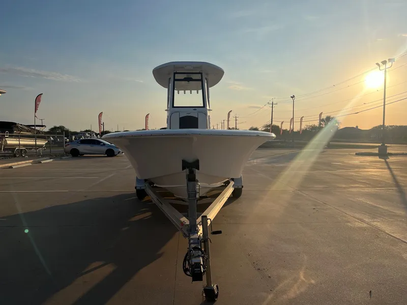 Slide: The Image of Tidewater 2500 Carolina Bay 2023 - 5