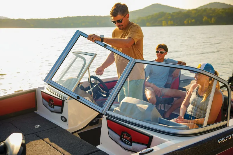 Slide: The Image of Ranger 1850MS 2026 - 103