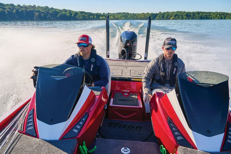 Slide: The Image of Triton 20XP Patriot 2026 - 103