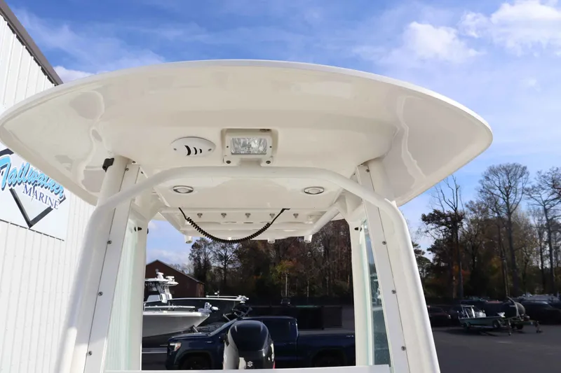 Slide: The Image of Everglades 243 Center Console 2011 - 21