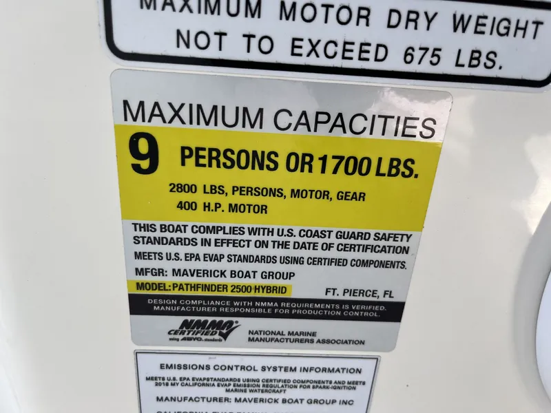 Slide: The Image of Maverick 2500 Hybrid 2024 - 18