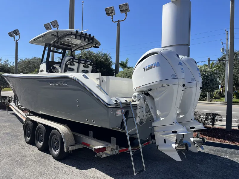 Slide: The Image of Cobia 285 Open Center Console 2026 - 4