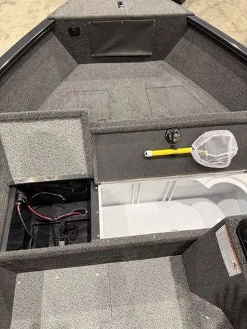 Slide: The Image of Lund 1650 Rebel XL SS 2026 - 7