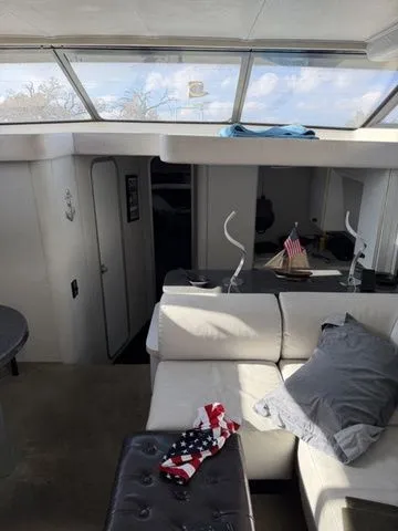 Slide: The Image of Mainship 41 Double Cabin 1989 - 12