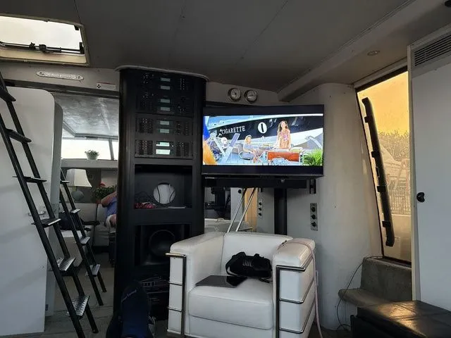 Slide: The Image of Mainship 41 Double Cabin 1989 - 21