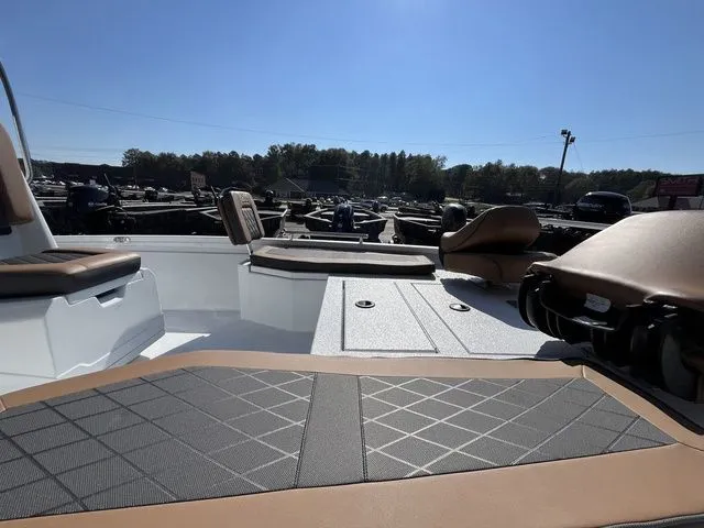 Slide: The Image of Xpress XR 21B 2026 - 7