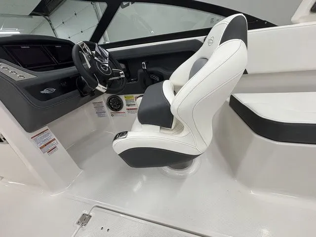 Slide: The Image of Chaparral 250 OSX 2026 - 27