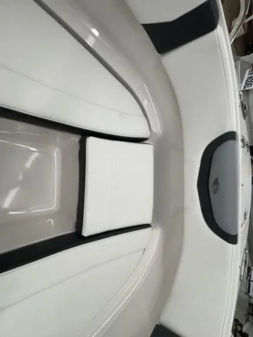 Slide: The Image of Chaparral 250 OSX 2026 - 35