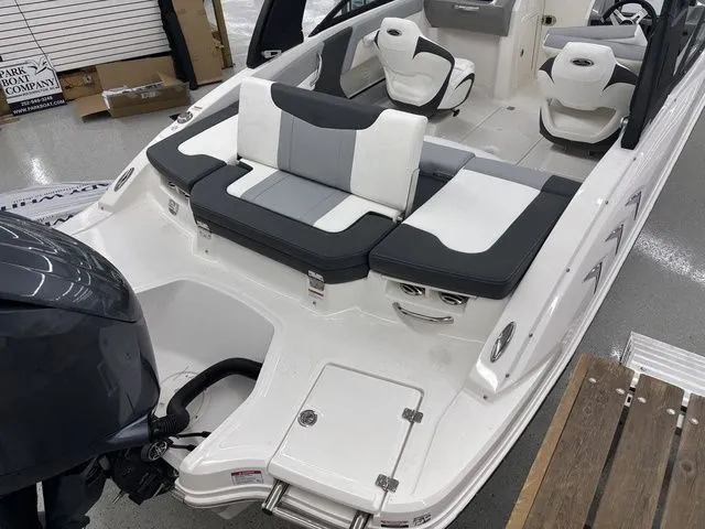 Slide: The Image of Chaparral 21 SSi OB 2026 - 16