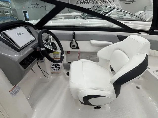 Slide: The Image of Chaparral 21 SSi OB 2026 - 20