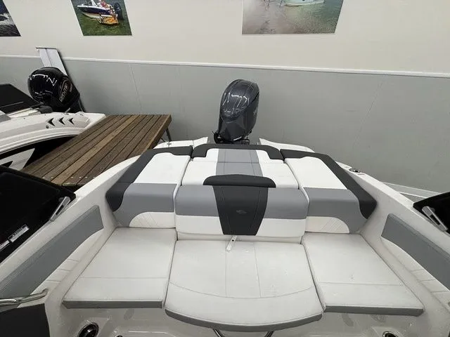 Slide: The Image of Chaparral 21 SSi OB 2026 - 3